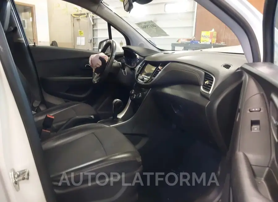 CHEVROLET TRAX 2018 vin KL7CJPSB8JB606067 from auto auction Iaai