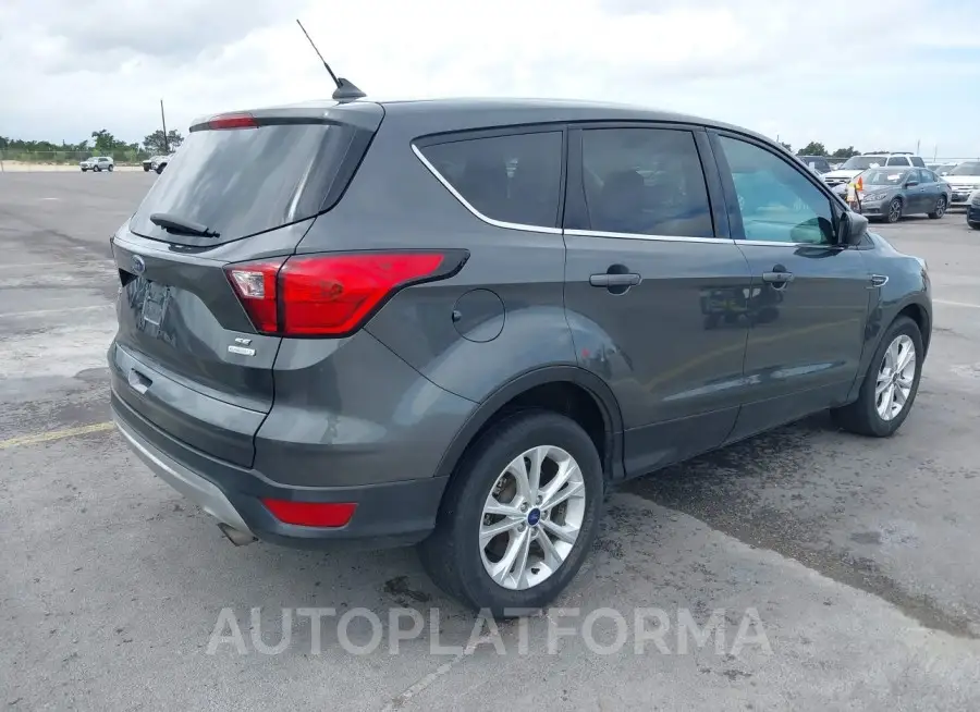 FORD ESCAPE 2019 vin 1FMCU0GD8KUC52726 from auto auction Iaai