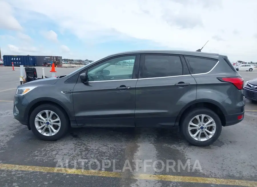 FORD ESCAPE 2019 vin 1FMCU0GD8KUC52726 from auto auction Iaai