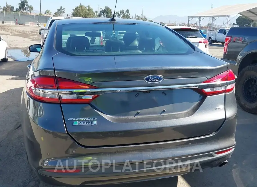 FORD FUSION ENERGI 2018 vin 3FA6P0PU8JR246123 from auto auction Iaai