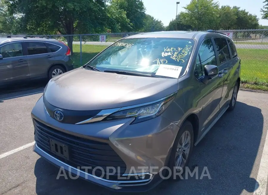 TOYOTA SIENNA 2021 vin 5TDJSKFC6MS020624 from auto auction Iaai