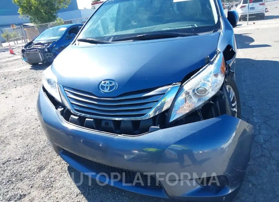 TOYOTA SIENNA 2017 vin 5TDYZ3DC5HS805869 from auto auction Iaai