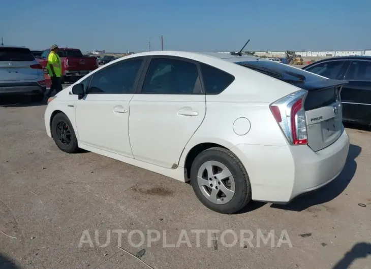 TOYOTA PRIUS 2015 vin JTDKN3DU2F0411188 from auto auction Iaai