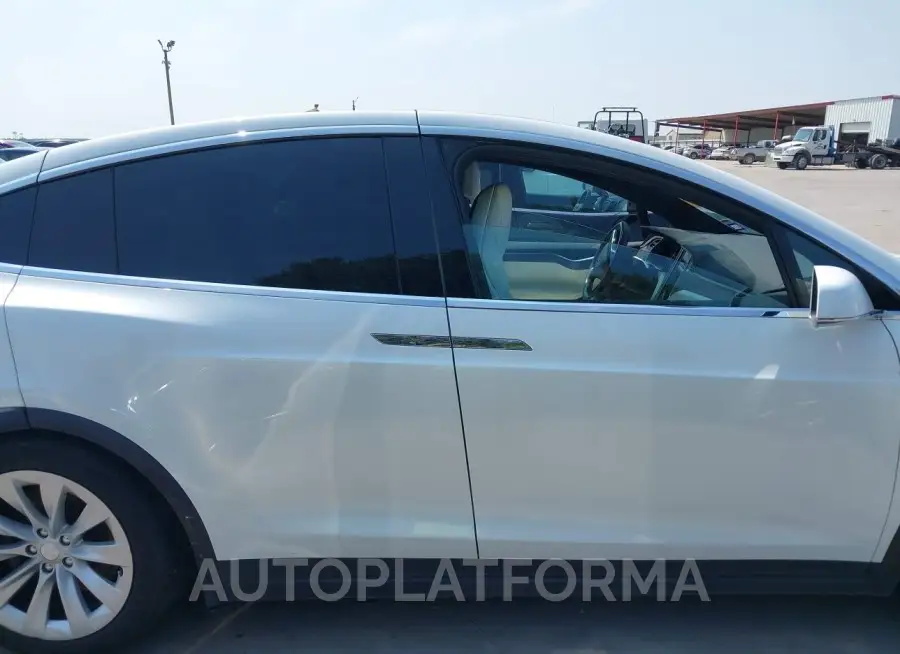 TESLA MODEL X 2016 vin 5YJXCBE29GF014485 from auto auction Iaai