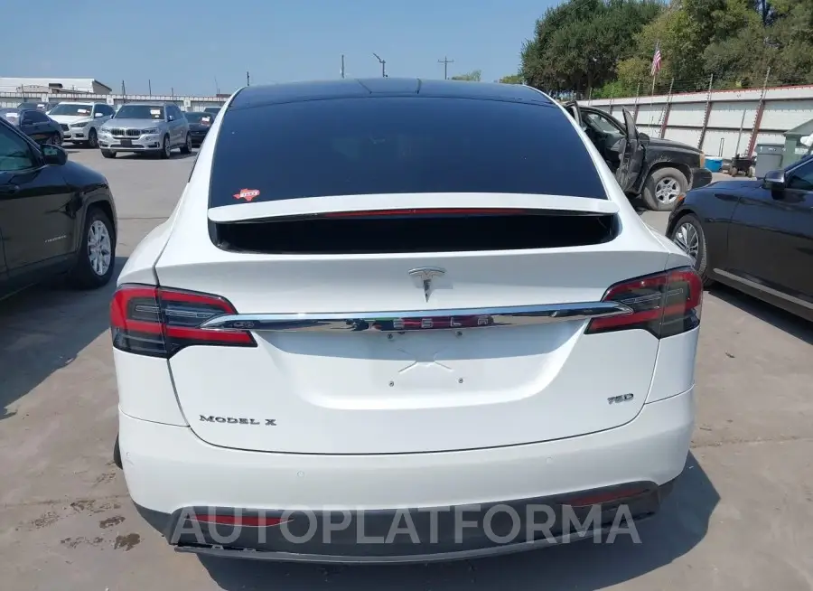 TESLA MODEL X 2016 vin 5YJXCBE29GF014485 from auto auction Iaai