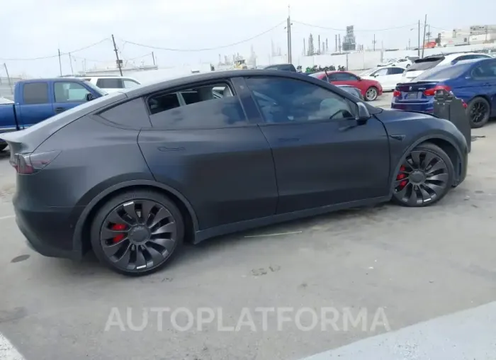 TESLA MODEL Y 2021 vin 5YJYGDEF1MF211721 from auto auction Iaai