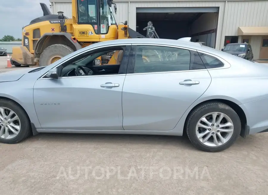 CHEVROLET MALIBU 2018 vin 1G1ZD5ST8JF118353 from auto auction Iaai