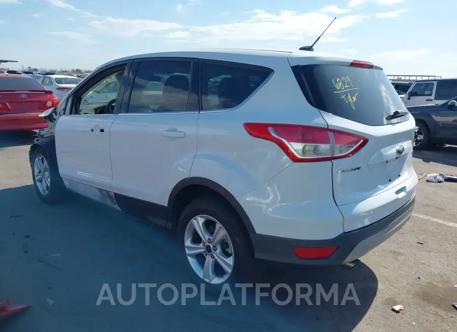 FORD ESCAPE 2016 vin 1FMCU0GX6GUC44111 from auto auction Iaai