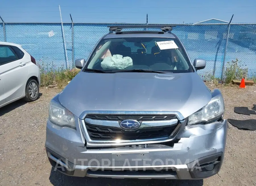 SUBARU FORESTER 2017 vin JF2SJAECXHH458688 from auto auction Iaai