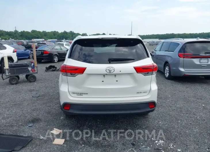 TOYOTA HIGHLANDER 2019 vin 5TDJZRFH2KS606685 from auto auction Iaai