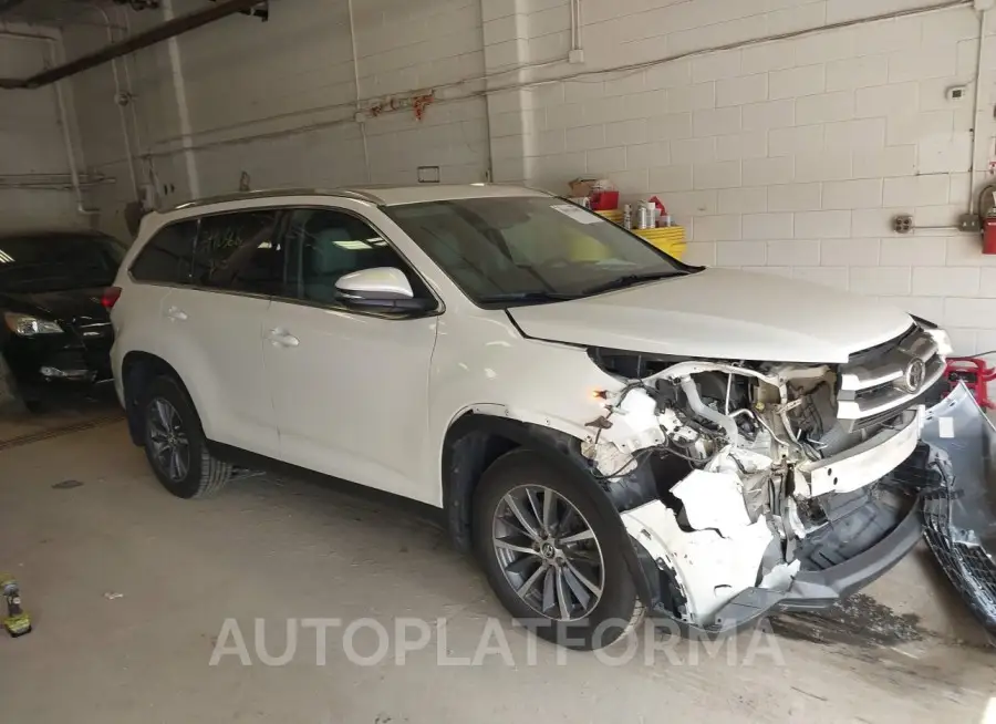 TOYOTA HIGHLANDER 2019 vin 5TDJZRFH7KS598356 from auto auction Iaai