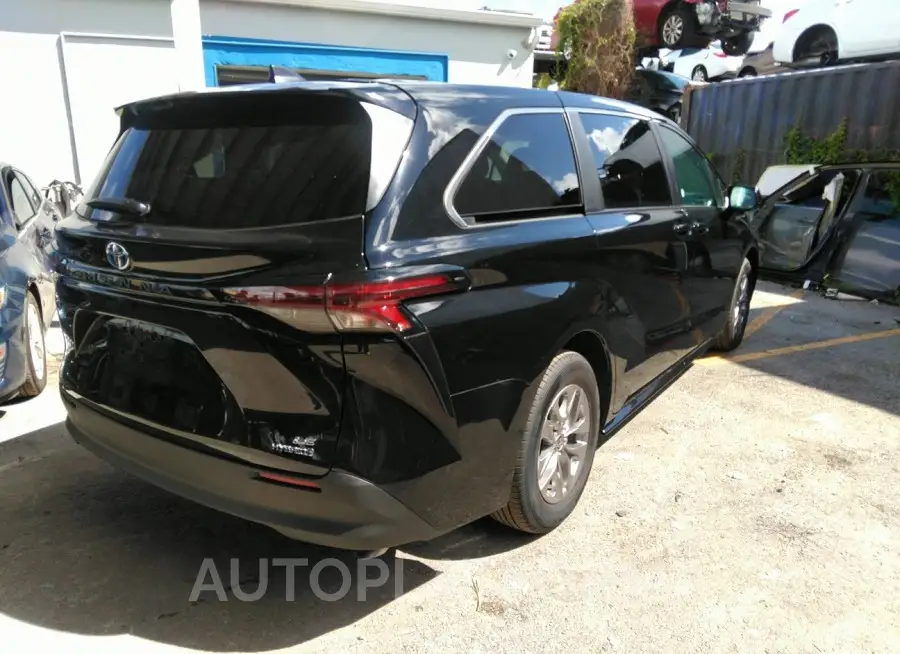 TOYOTA SIENNA 2024 vin 5TDKRKEC5RS181250 from auto auction Iaai