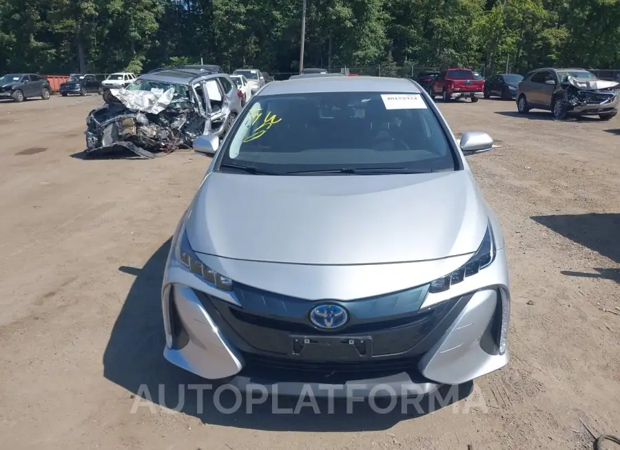 TOYOTA PRIUS PRIME 2022 vin JTDKAMFP5N3214859 from auto auction Iaai