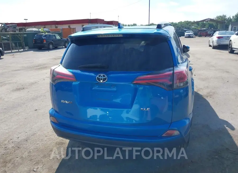 TOYOTA RAV4 2018 vin JTMWFREV2JD116831 from auto auction Iaai