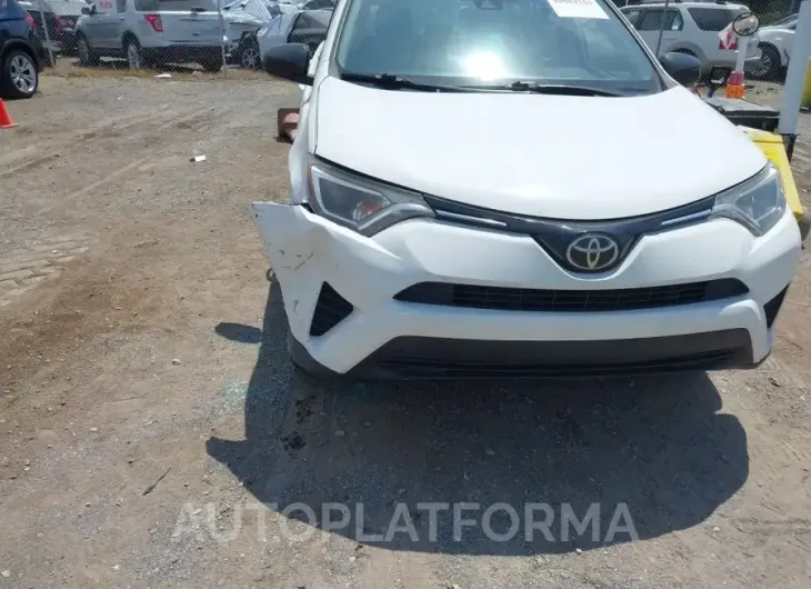 TOYOTA RAV4 2017 vin JTMZFREV9HJ122134 from auto auction Iaai