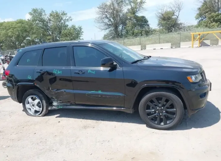 JEEP GRAND CHEROKEE 2017 vin 1C4RJFAG5HC955504 from auto auction Iaai