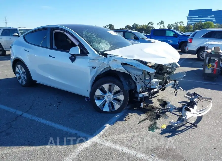 TESLA MODEL Y 2023 vin 7SAYGDEE5PA077761 from auto auction Iaai