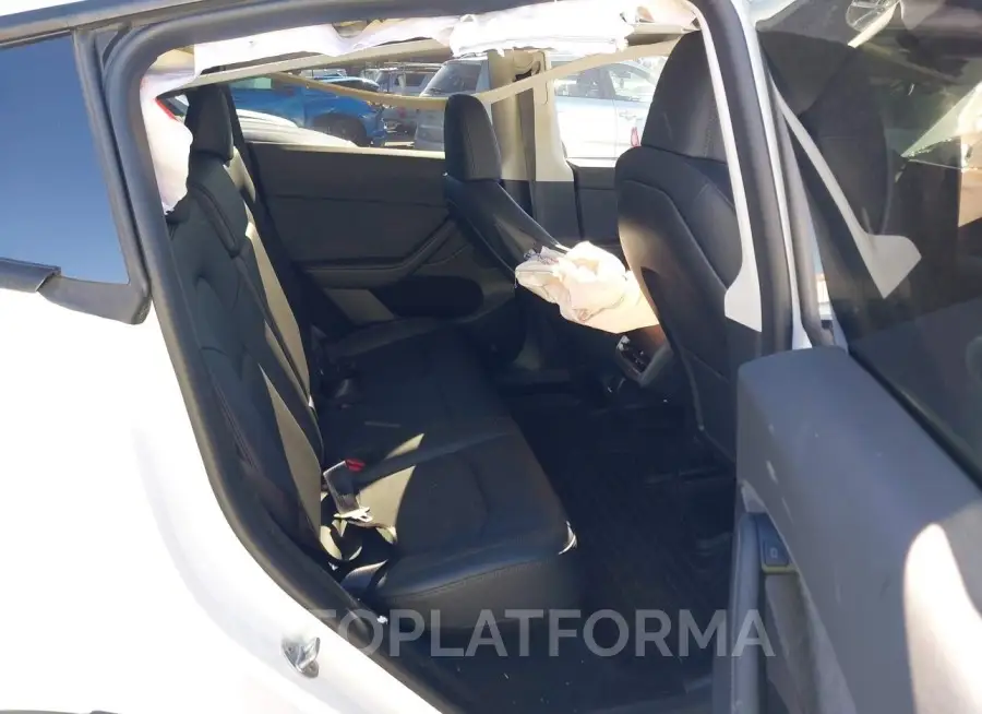 TESLA MODEL Y 2023 vin 7SAYGDEE5PA077761 from auto auction Iaai