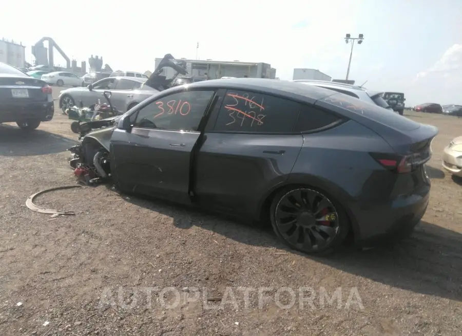 TESLA MODEL Y 2023 vin 7SAYGDEF1PF615142 from auto auction Iaai