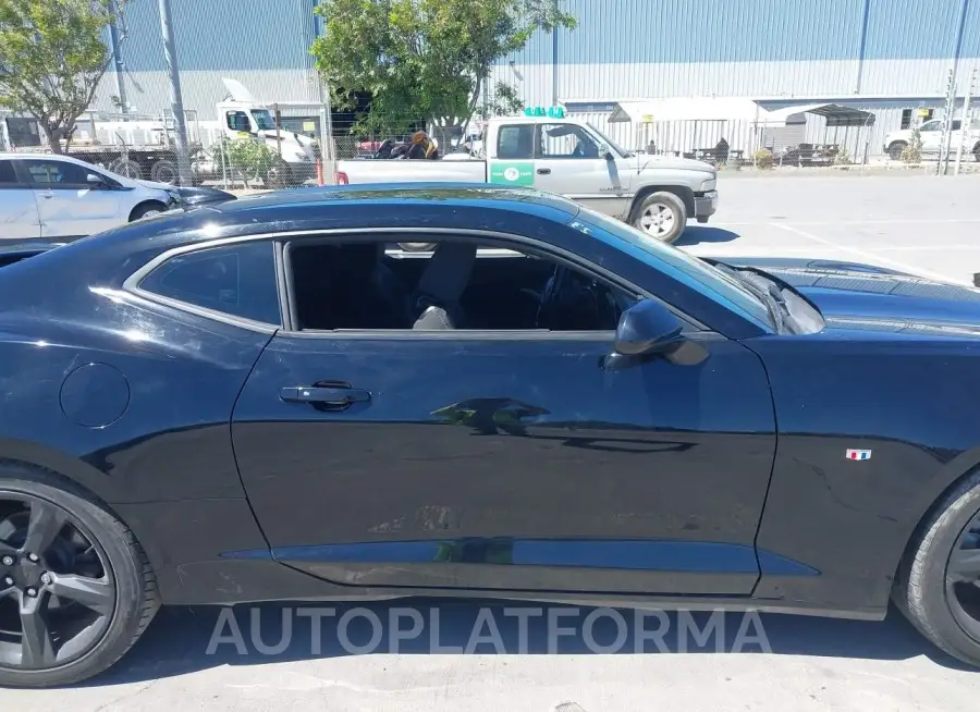 CHEVROLET CAMARO 2018 vin 1G1FB1RS6J0116456 from auto auction Iaai