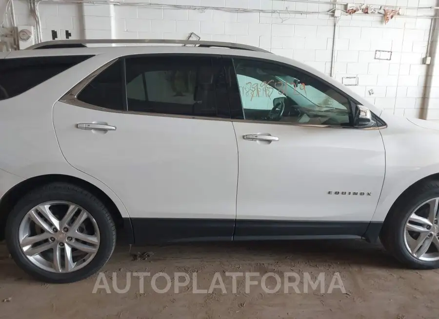 CHEVROLET EQUINOX 2018 vin 2GNAXVEV2J6322348 from auto auction Iaai