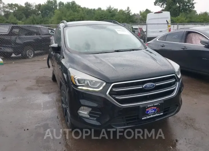 FORD ESCAPE 2017 vin 1FMCU9GD9HUA31892 from auto auction Iaai