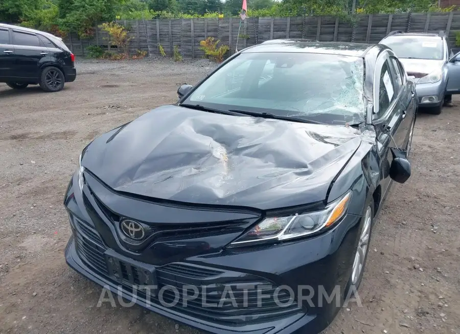 TOYOTA CAMRY 2018 vin 4T1B11HK5JU557199 from auto auction Iaai