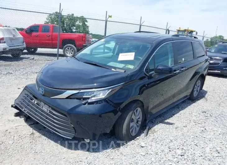 TOYOTA SIENNA 2023 vin 5TDYRKEC6PS158194 from auto auction Iaai