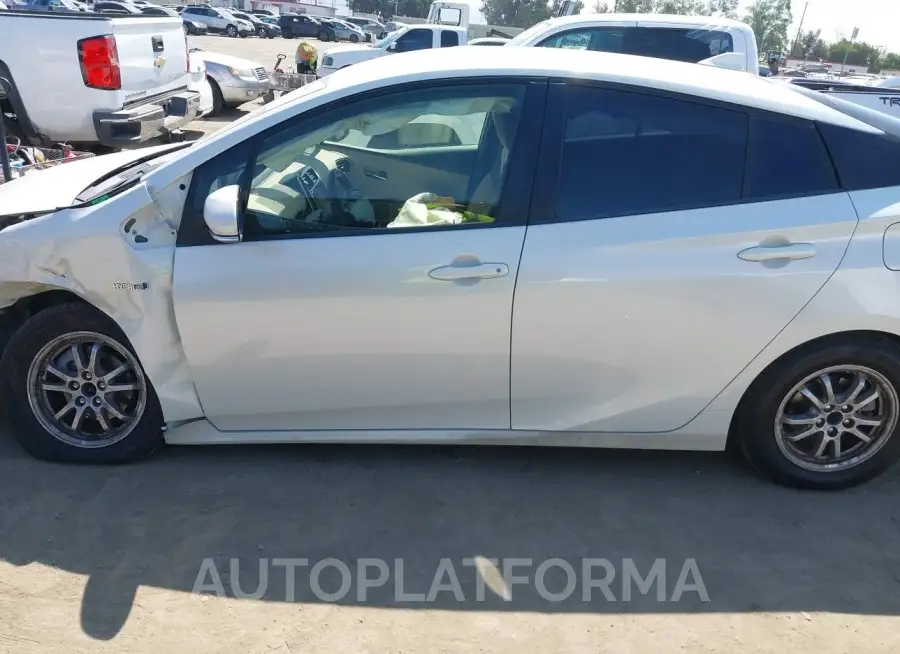 TOYOTA PRIUS 2018 vin JTDKBRFUXJ3073233 from auto auction Iaai