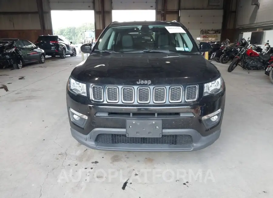 JEEP COMPASS 2018 vin 3C4NJDBB6JT256267 from auto auction Iaai