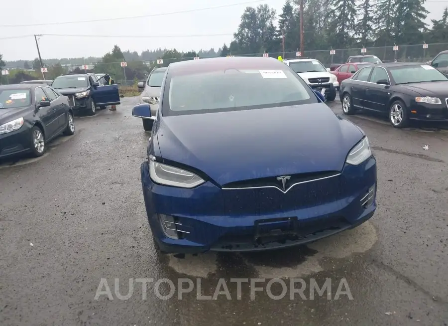 TESLA MODEL X 2017 vin 5YJXCBE28HF053781 from auto auction Iaai