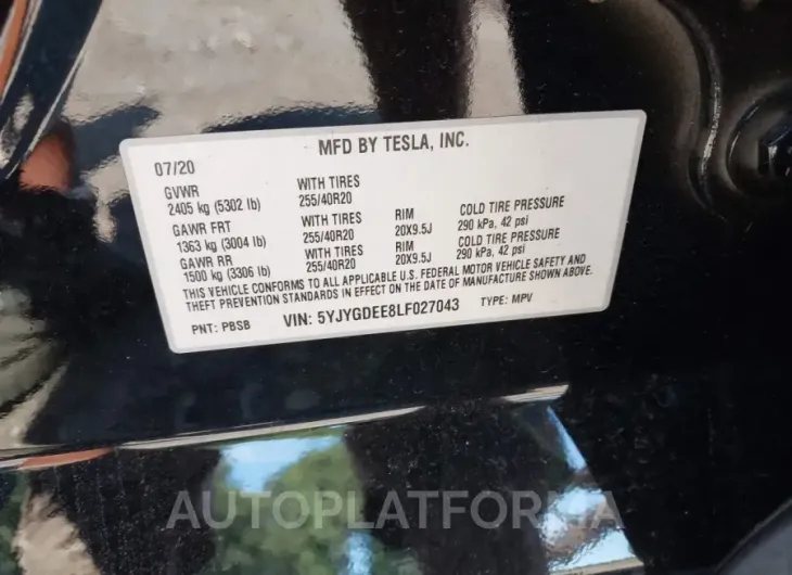 TESLA MODEL Y 2020 vin 5YJYGDEE8LF027043 from auto auction Iaai