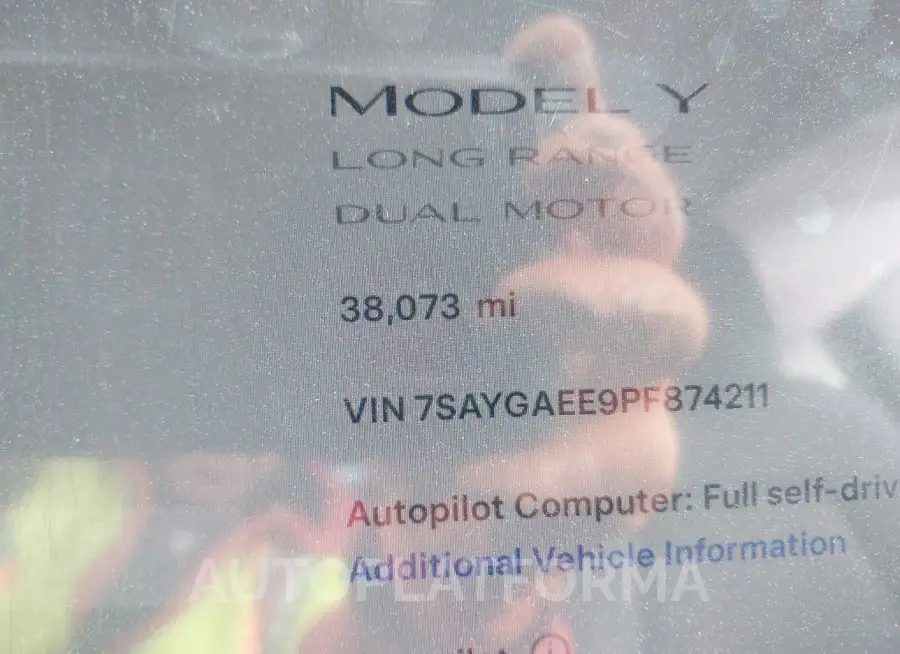 TESLA MODEL Y 2023 vin 7SAYGAEE9PF874211 from auto auction Iaai