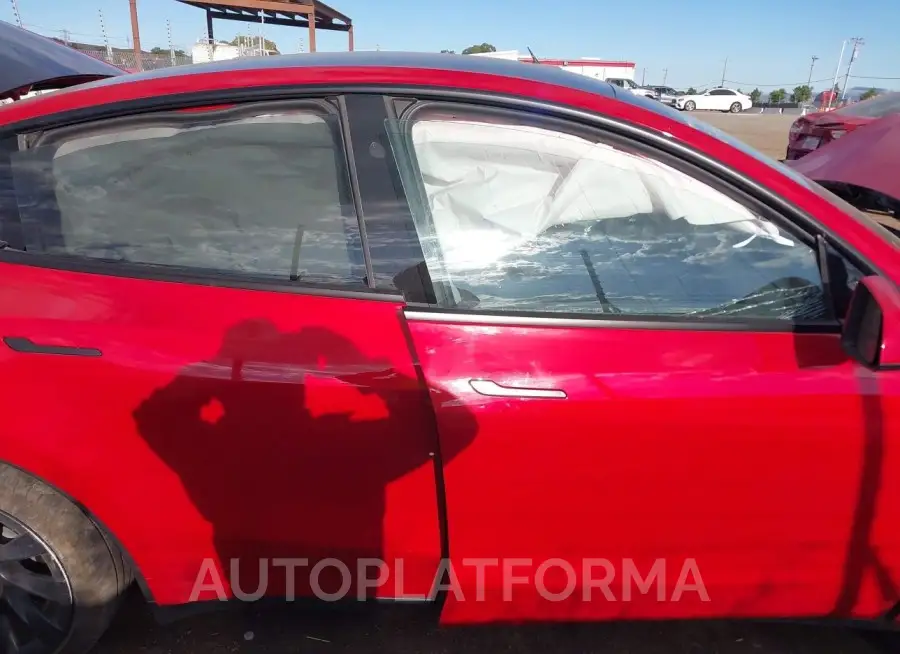 TESLA MODEL Y 2023 vin 7SAYGAEE9PF874211 from auto auction Iaai