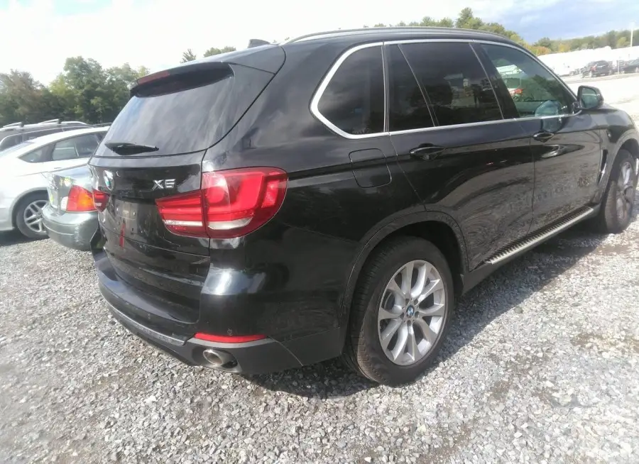 BMW X5 2015 vin 5UXKS4C58F0N06006 from auto auction Iaai