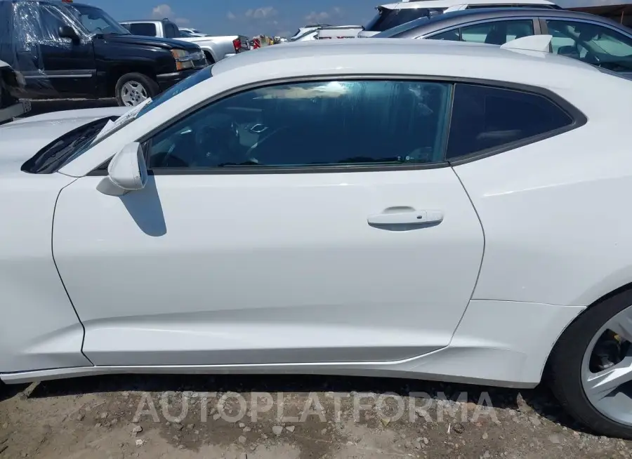 CHEVROLET CAMARO 2018 vin 1G1FB1RS9J0124339 from auto auction Iaai