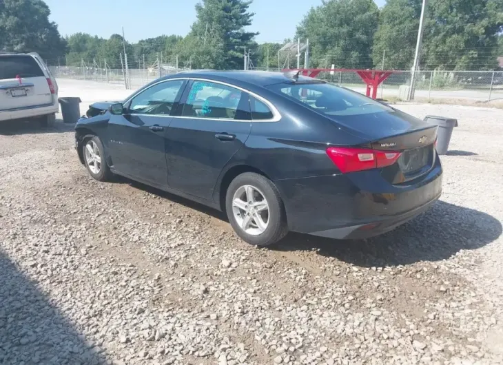 CHEVROLET MALIBU 2019 vin 1G1ZC5ST2KF210370 from auto auction Iaai