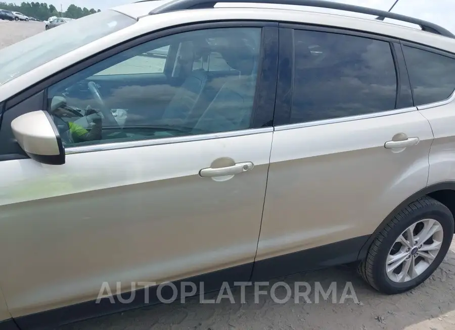 FORD ESCAPE 2018 vin 1FMCU0HD4JUA62659 from auto auction Iaai