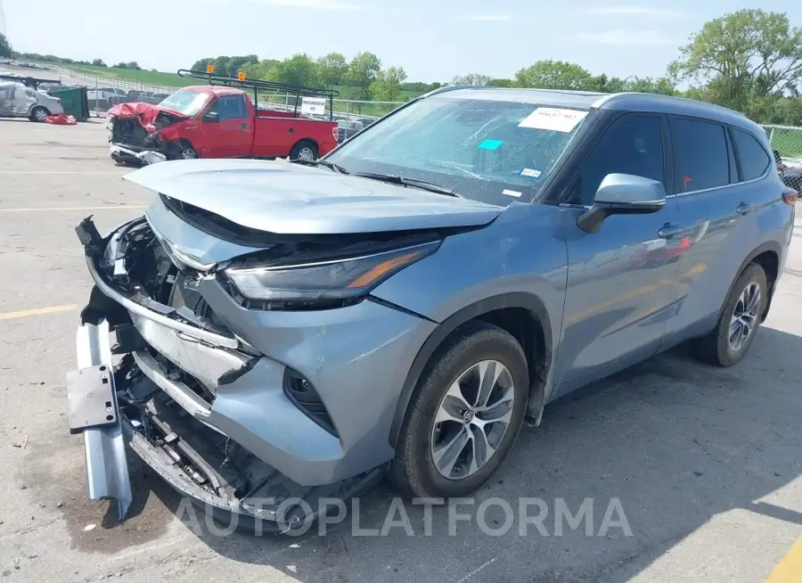 TOYOTA HIGHLANDER 2023 vin 5TDKDRAH4PS027134 from auto auction Iaai