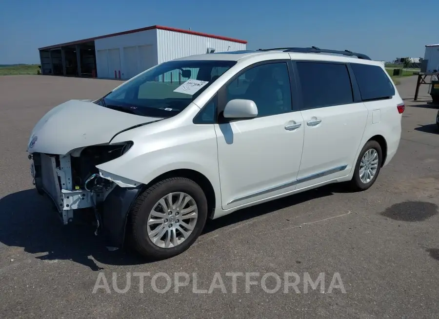 TOYOTA SIENNA 2016 vin 5TDYK3DCXGS762990 from auto auction Iaai