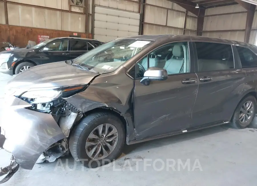 TOYOTA SIENNA 2022 vin 5TDYRKEC8NS102822 from auto auction Iaai