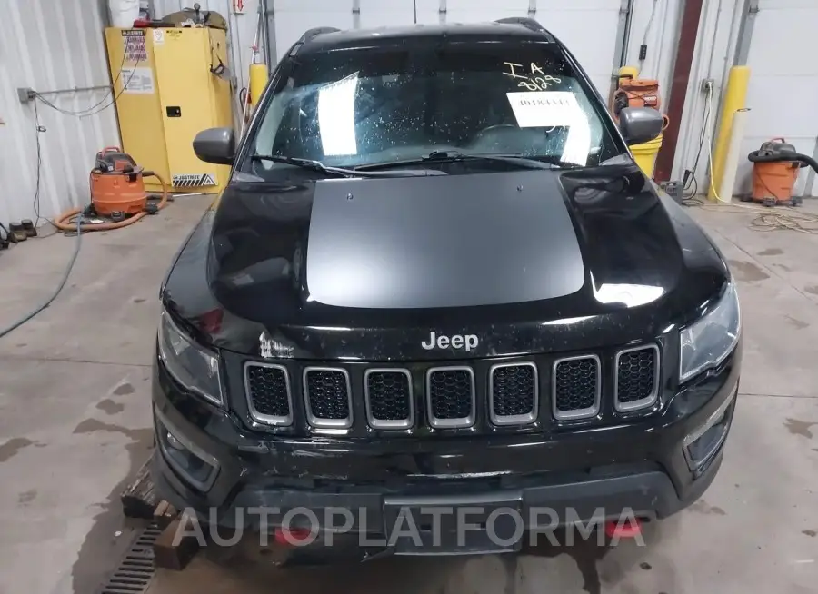 JEEP COMPASS 2018 vin 3C4NJDDBXJT207330 from auto auction Iaai