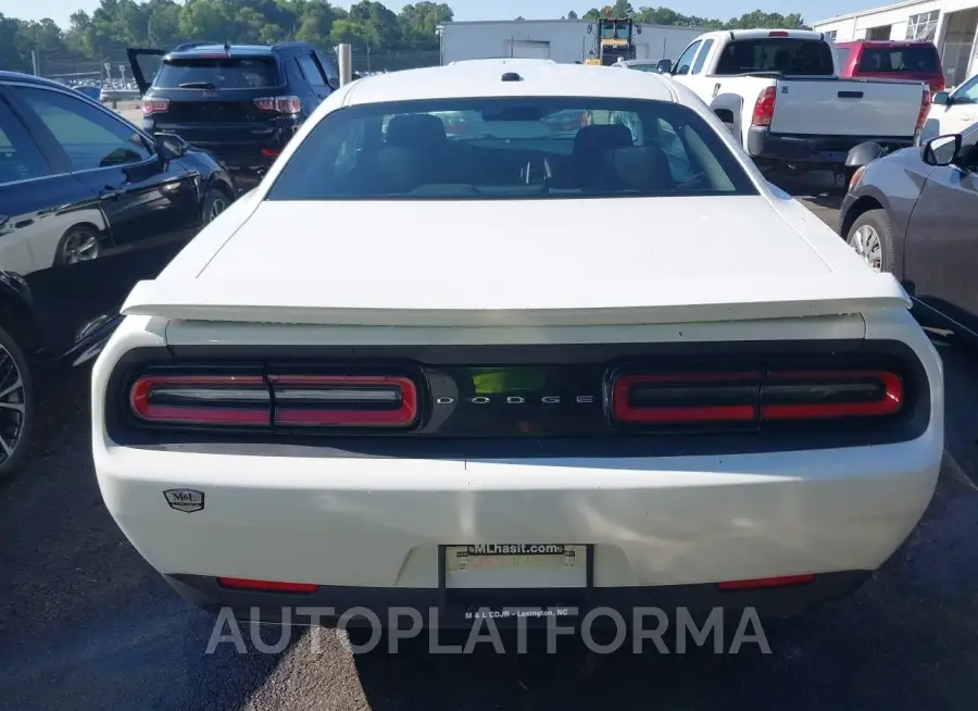 DODGE CHALLENGER 2017 vin 2C3CDZBT2HH572597 from auto auction Iaai