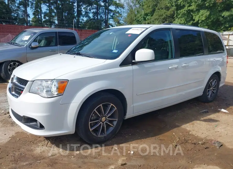 DODGE GRAND CARAVAN 2017 vin 2C4RDGCGXHR640084 from auto auction Iaai