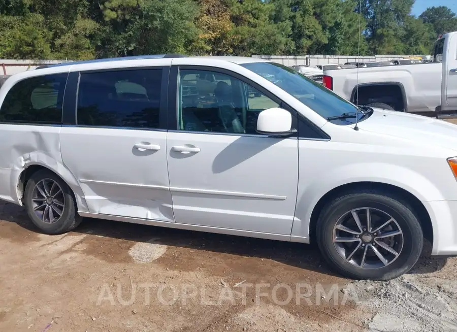 DODGE GRAND CARAVAN 2017 vin 2C4RDGCGXHR640084 from auto auction Iaai