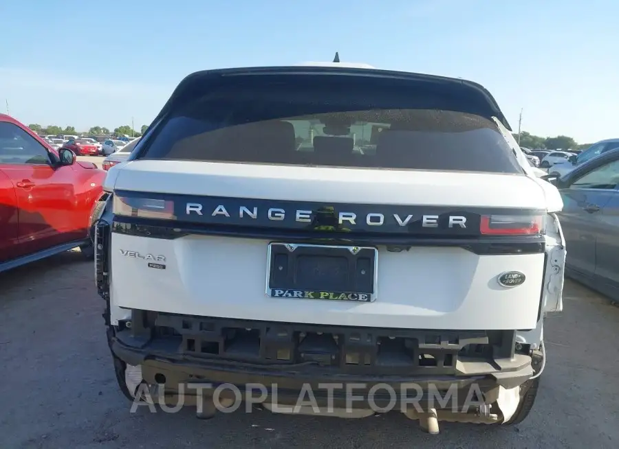 LAND ROVER RANGE ROVER VELAR 2019 vin SALYA2EX4KA792497 from auto auction Iaai