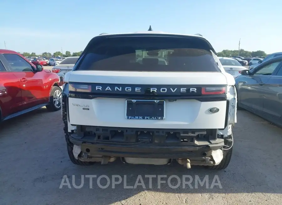 LAND ROVER RANGE ROVER VELAR 2019 vin SALYA2EX4KA792497 from auto auction Iaai