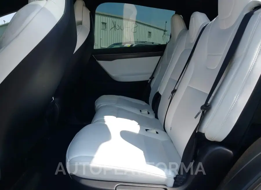 TESLA MODEL X 2017 vin 5YJXCDE2XHF054149 from auto auction Iaai