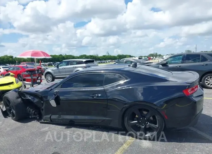 CHEVROLET CAMARO 2017 vin 1G1FB1RS4H0160174 from auto auction Iaai