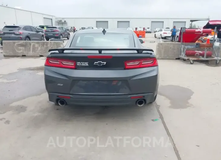 CHEVROLET CAMARO 2017 vin 1G1FH1R70H0122774 from auto auction Iaai